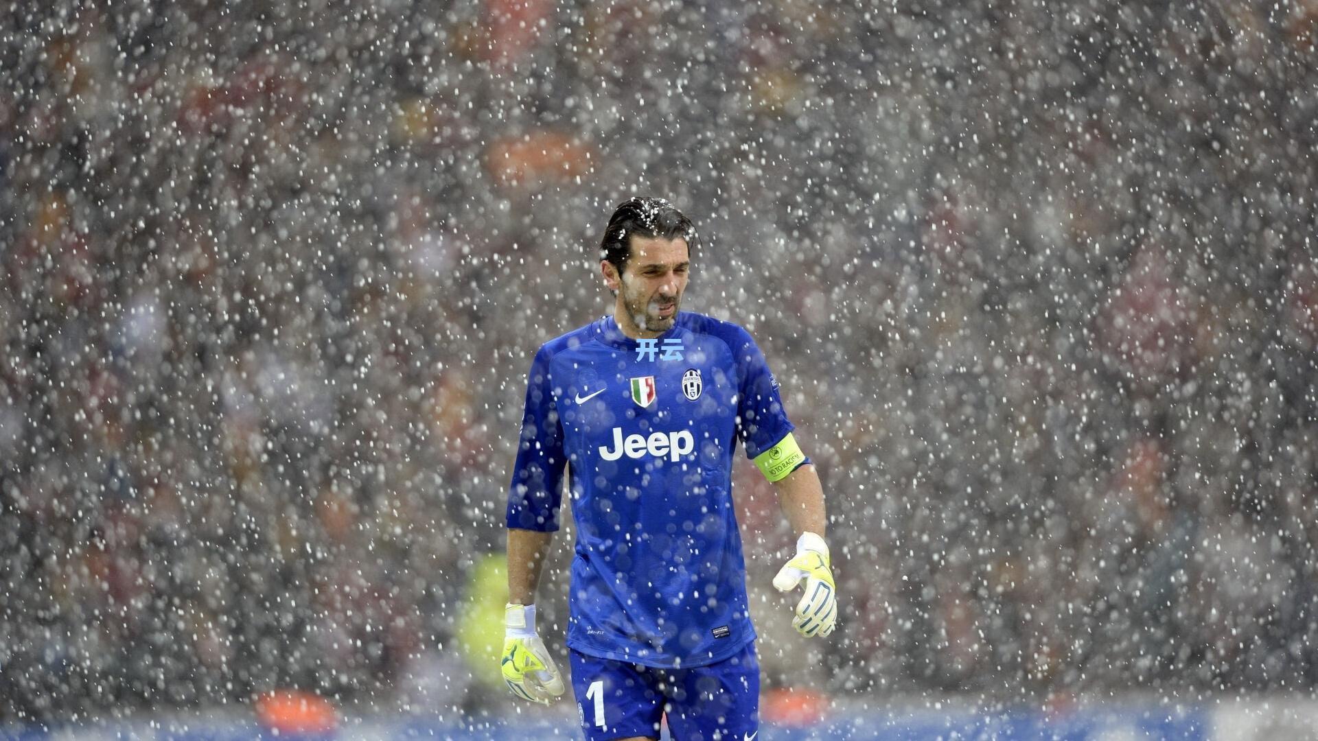 赋闲半载终迎曙光，富安健洋接近加盟阿贾克斯重振职业生涯