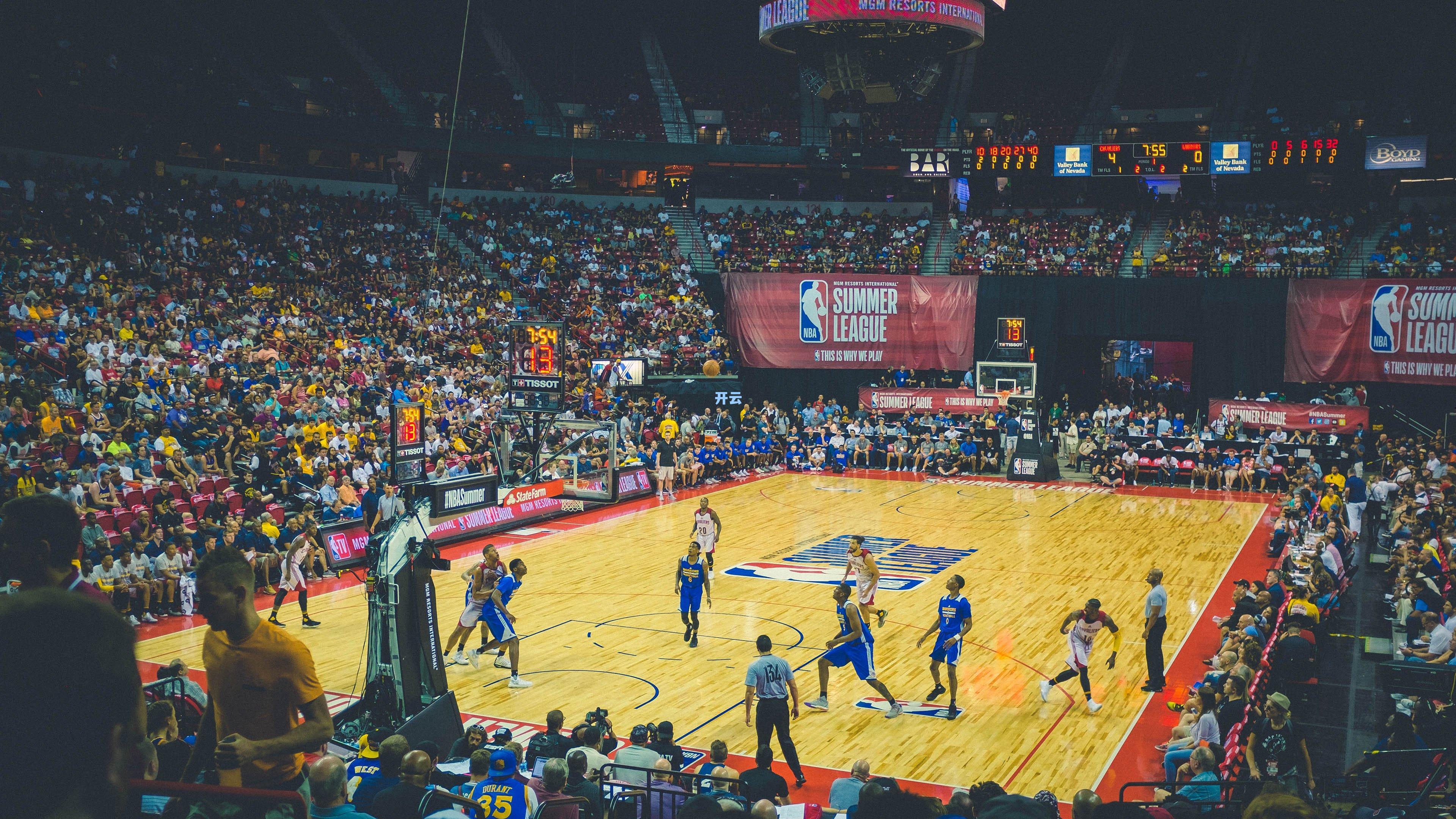 穆霍娃布里斯班演绎逆转风暴 终结莱巴金娜13连胜强势跻身四强